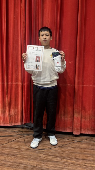 [校外體育-校代表隊]恭喜羽球隊參加「2026年元旦華江盃羽球錦標賽」，榮獲1個第五名佳績。圖片