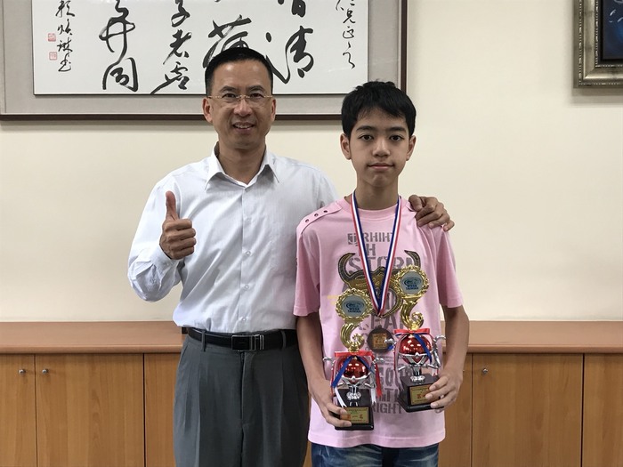 圖片說明